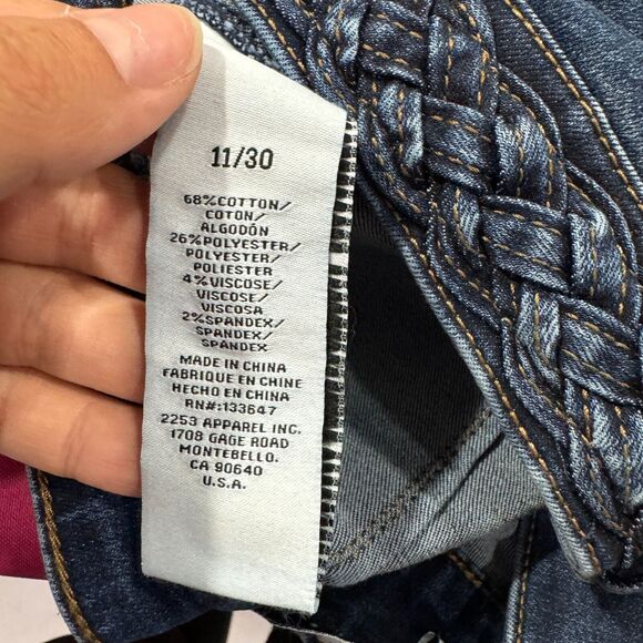 Celebrity Pink Juniors Blue Denim Shorts Size 11/30 Braided‎ Waist Stretch - Picture 9 of 11